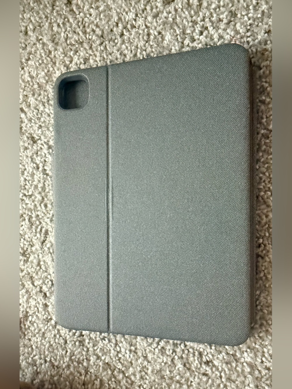 Logitech Tablet Cover in Light Gray